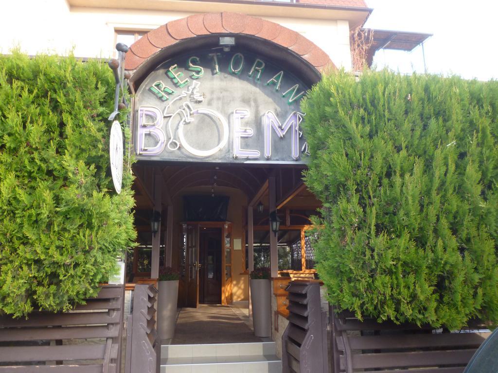 B&B Boem Pozarevac Ngoại thất bức ảnh