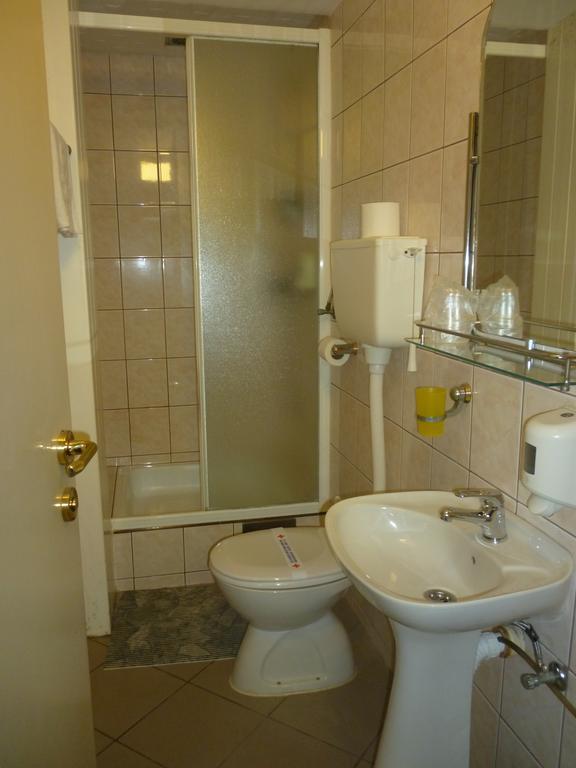 B&B Boem Pozarevac Phòng bức ảnh