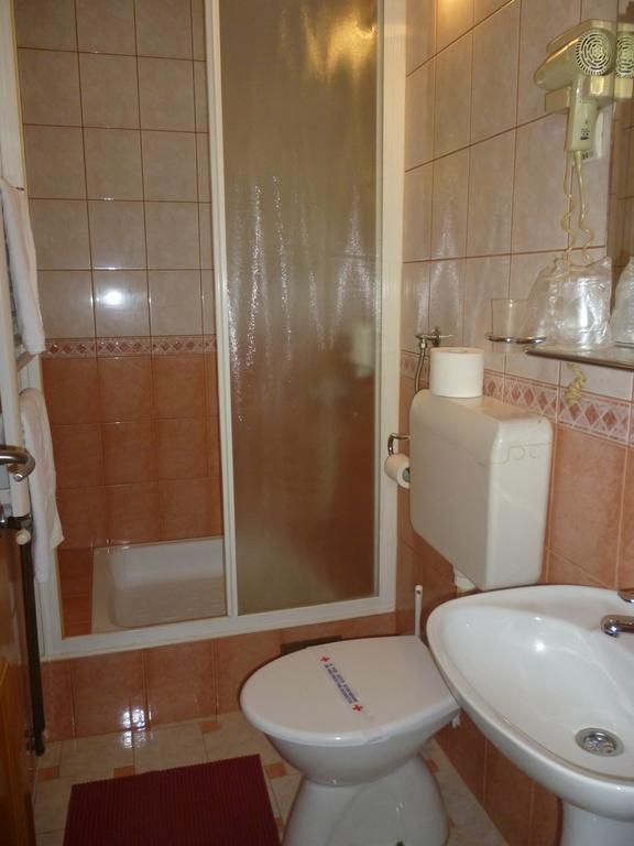 B&B Boem Pozarevac Phòng bức ảnh