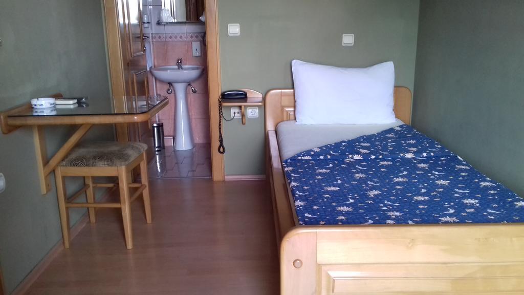 B&B Boem Pozarevac Ngoại thất bức ảnh